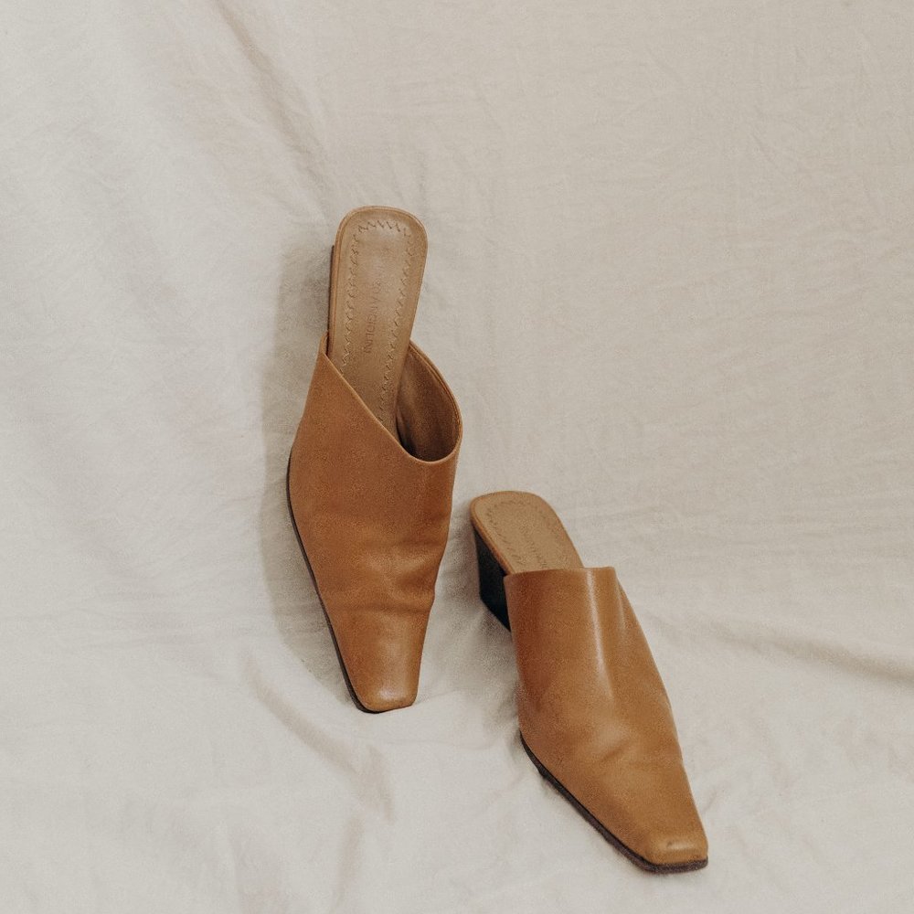 Vintage Enzo Angiolini Leather Heel Mules - Picture 2 of 6